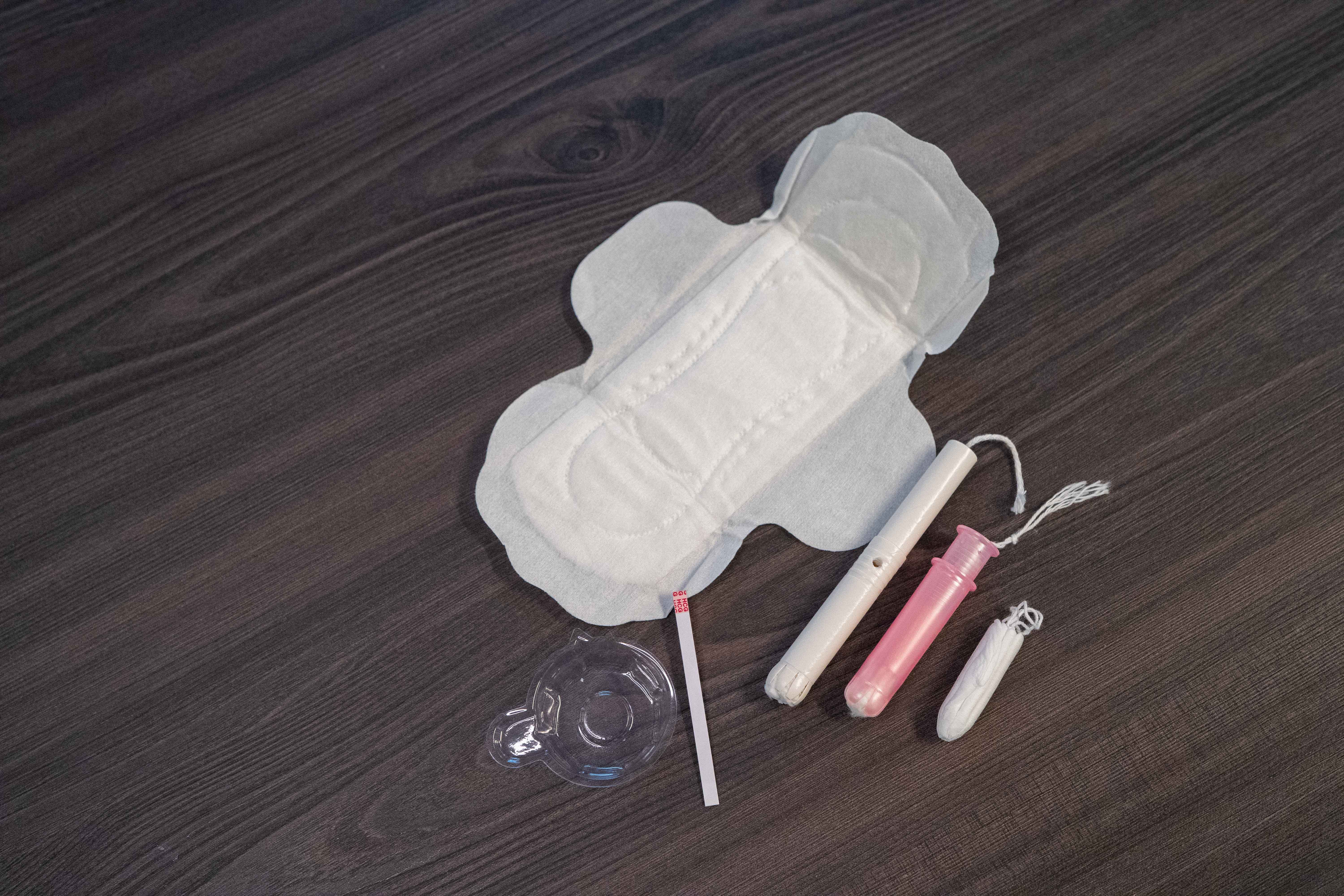 Different period and pregnancy options displayed on a table.